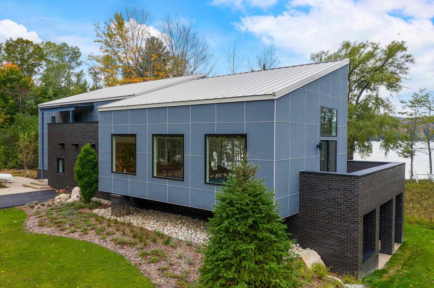 walloonlakecontemporarycottage50
