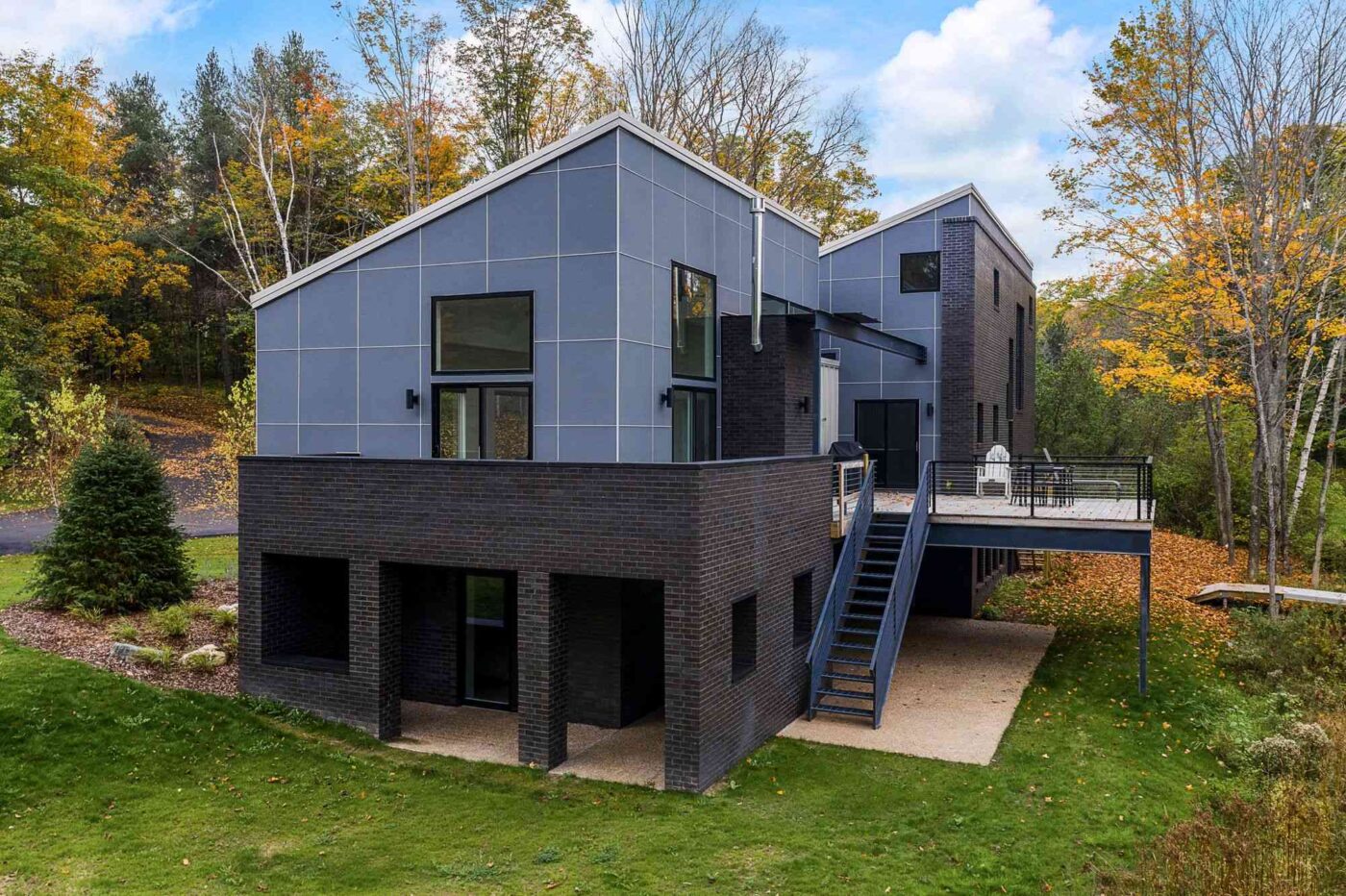 walloonlakecontemporarycottage47