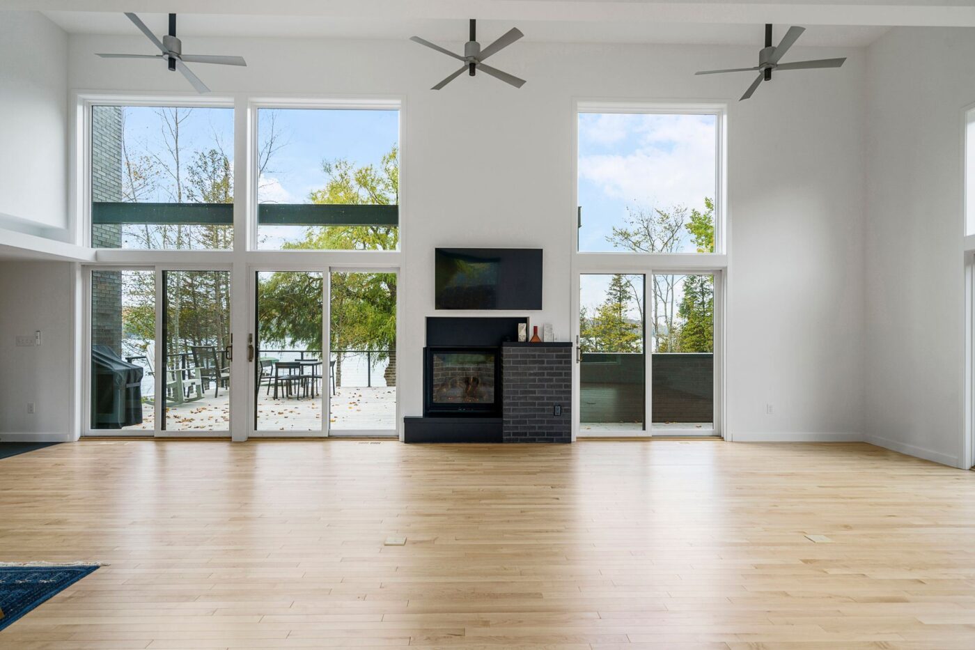 walloonlakecontemporarycottage38