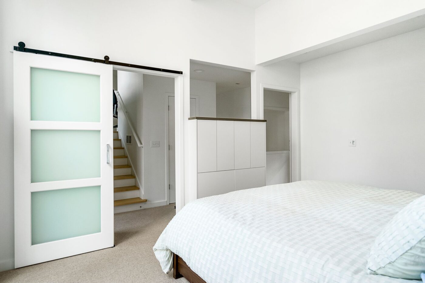 walloonlakecontemporarycottage25