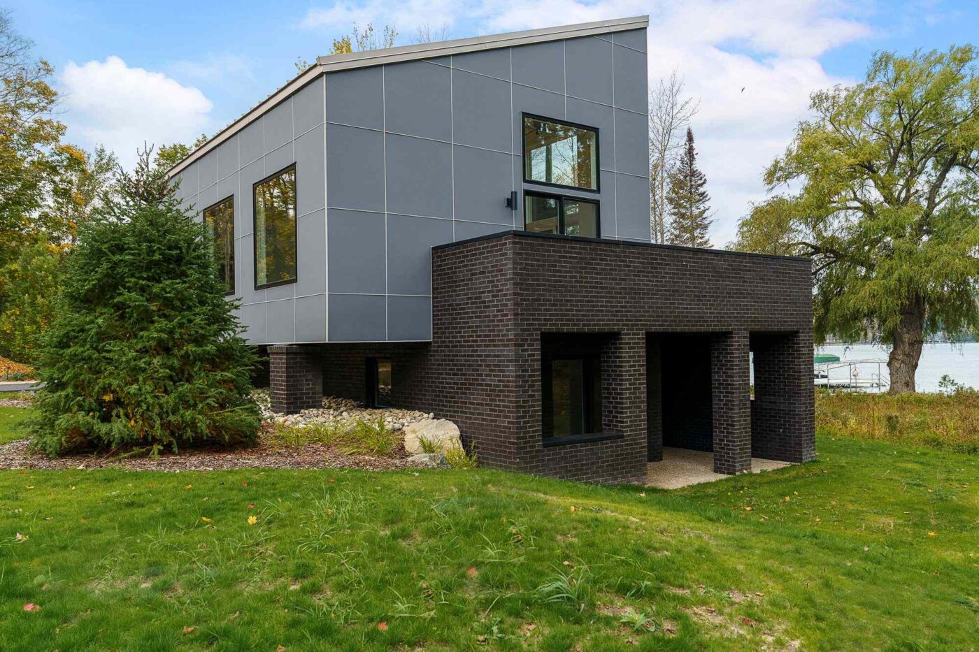 walloonlakecontemporarycottage5